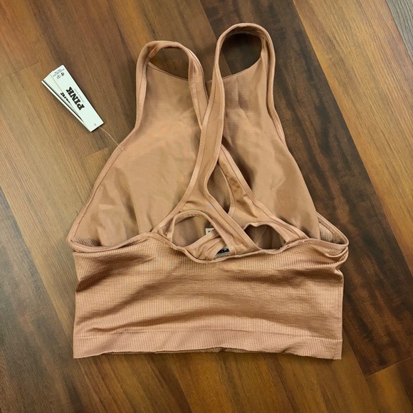 Victoria's Secret PINK Satin‎ Seamless High Neck Tank Bra S - Picture 5 of 8